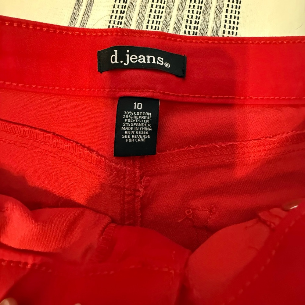 D. Jeans Women's Vibrant Red Pants
